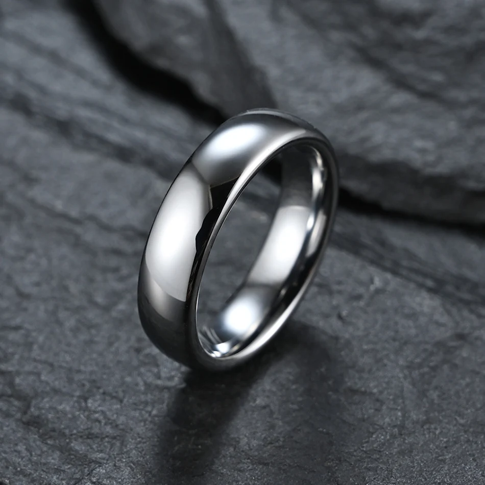 Anel de tungstênio brilhante e anti-riscos Arc, durável e elegante. Resistente a arranhões, ideal para uso diário. Um acessório perfeito.