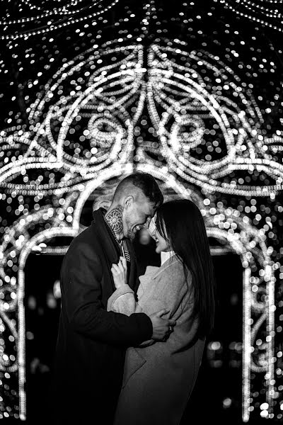 Fotógrafo de casamento Sergey Spiridonov (spiridonovsergey). Foto de 13 de dezembro 2021