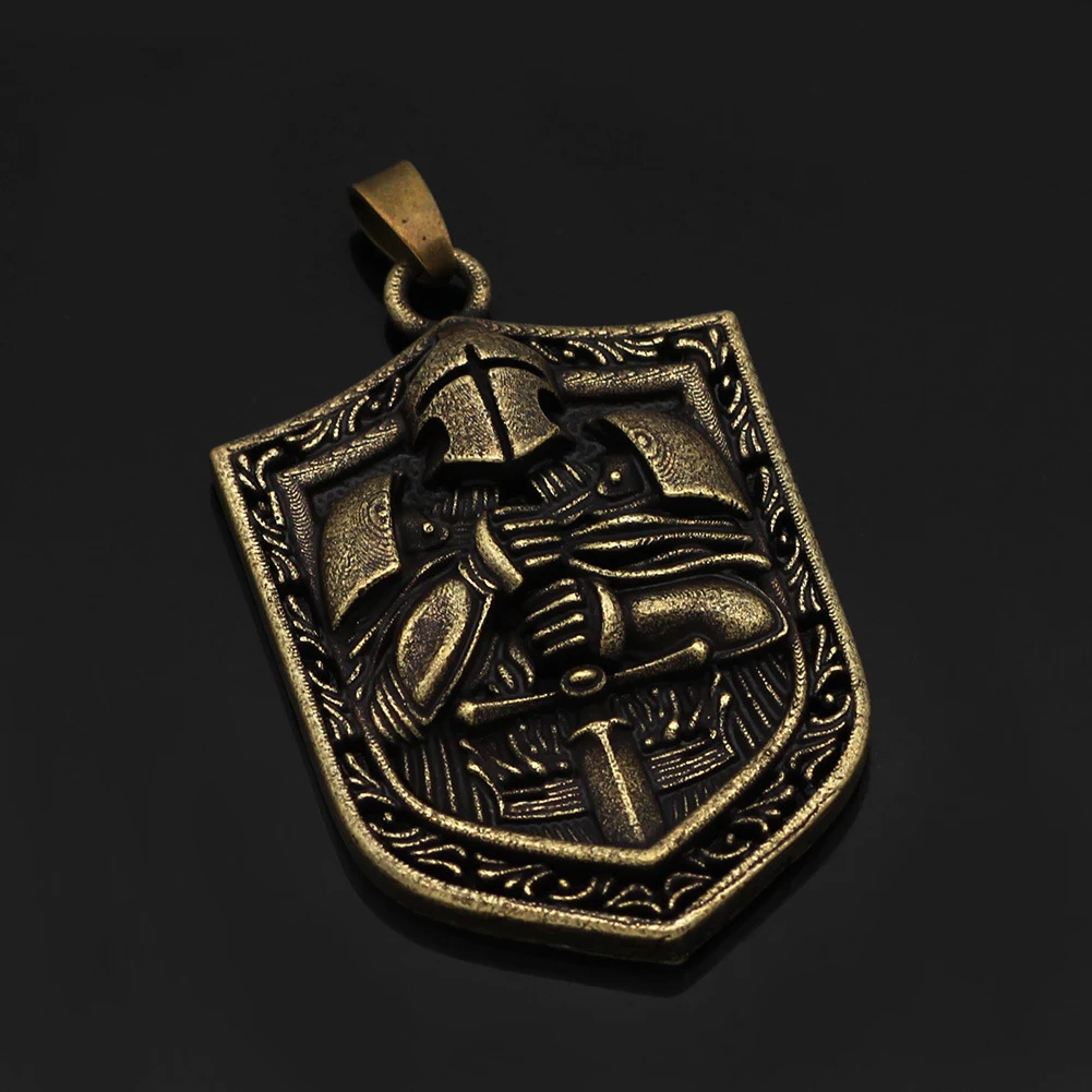 Title 5, Collier avec pendentif Chevalier Templier Crusa...