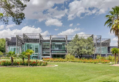 Villa with garden and terrace 1