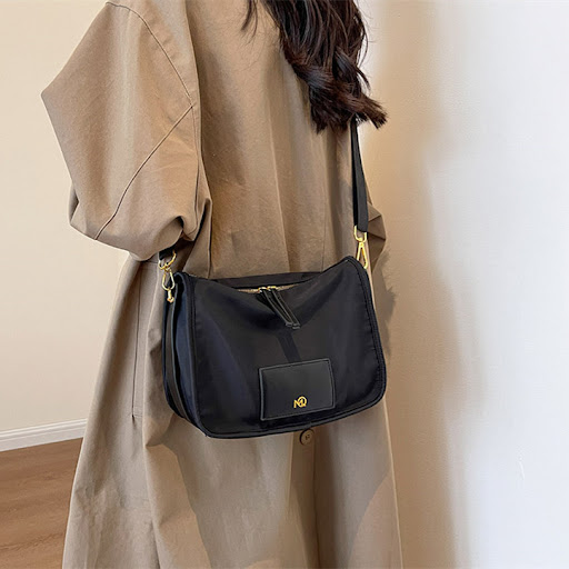 Title 8, Large capacity new fashionable and versatile si...