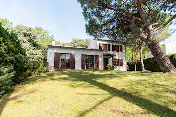 maison à Saint-Palais-sur-Mer (17)