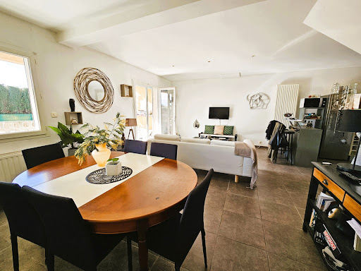 Villa with terrace 3