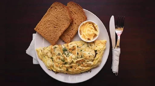 The Classic Club Omelette