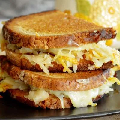 Cheese Grilled Sandwich