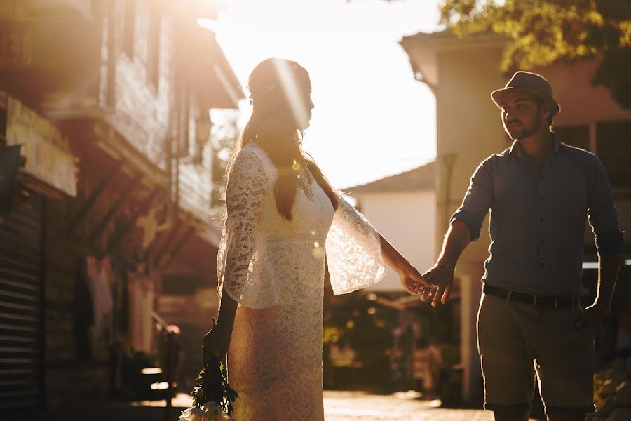 Fotógrafo de casamento Maks Bukovski (maxbukovski). Foto de 7 de janeiro 2019