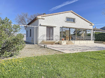 maison à Sainte-Cécile-les-Vignes (84)