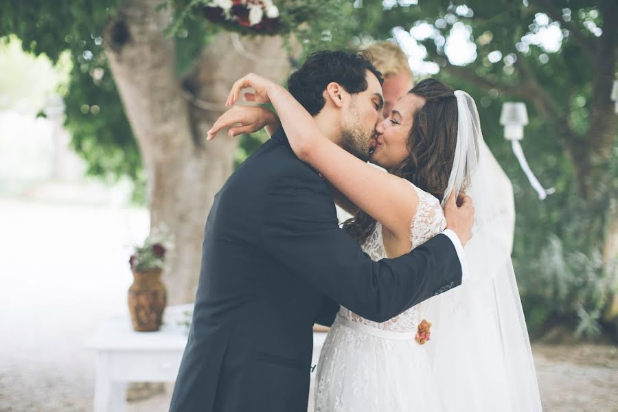 Fotógrafo de bodas Doris Fazekas (federn8posaunen). Foto del 11 de mayo 2019