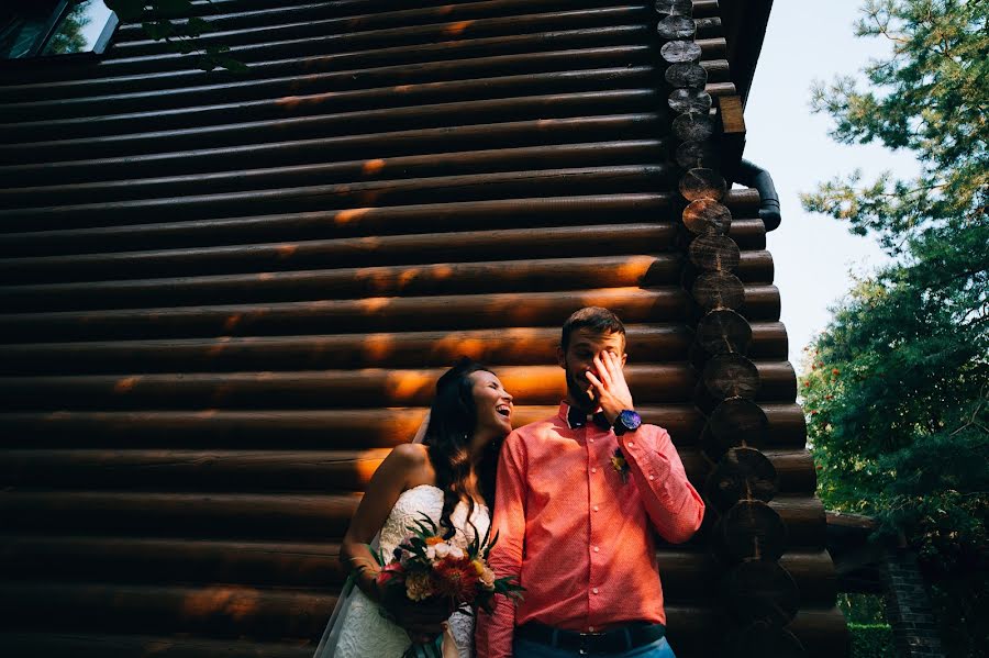 Wedding photographer Vladimir Peshkov (peshkovv). Photo of 23 September 2015