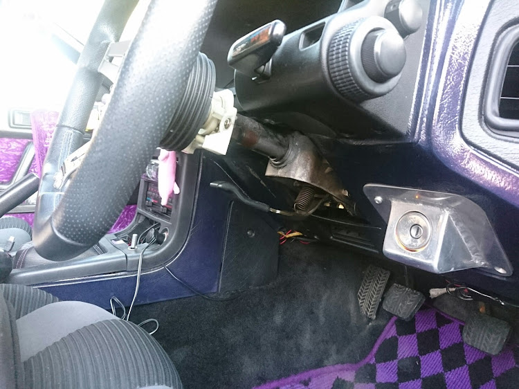 RX-7のインテリア・オーディオ紹介に関するカスタム事例の投稿画像2枚目