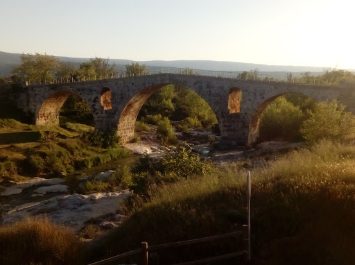 Pont Julien