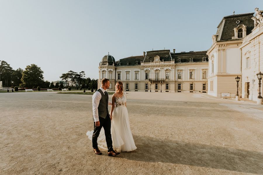 Fotografo di matrimoni Tamás Dóczi (aeterno). Foto del 13 dicembre 2021