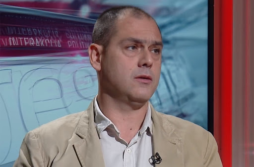 Radić: Povlačenje ambasade dokaz poraza srpske politike u Makedoniji