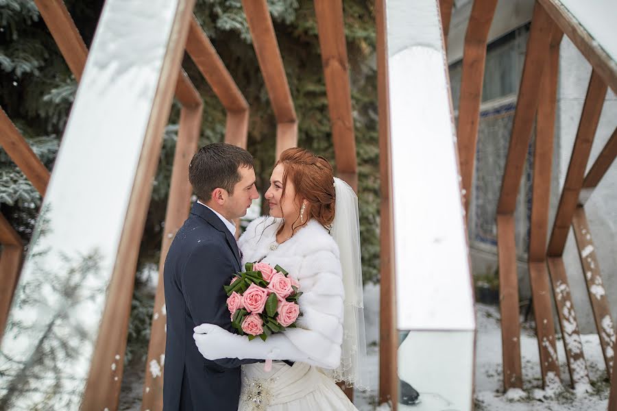 Fotógrafo de casamento Stanislav Denisov (denisss). Foto de 16 de dezembro 2020