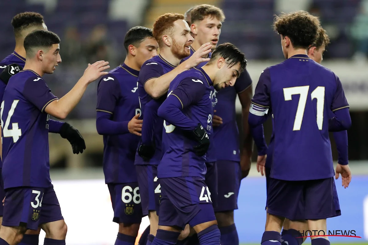 De U21 van Anderlecht doet wat de eerste ploeg niet kon, de beker winnen na strafschoppen