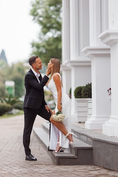 Huwelijksfotograaf Denis Vyalov (vyalovdenis). Foto van 11 juli 2022