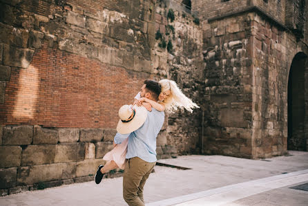 Fotógrafo de bodas Olya Kobruseva (leeloothefirst). Foto del 26 de junio 2017