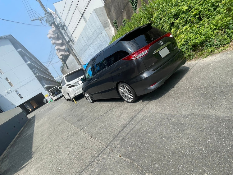 エスティマの熱中症に注意・テールランプのこだわり・DIYカスタム車両・紅白テールに関するカスタム事例の投稿画像2枚目
