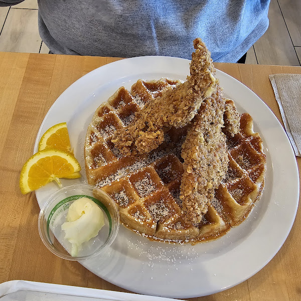 Chicken & waffles