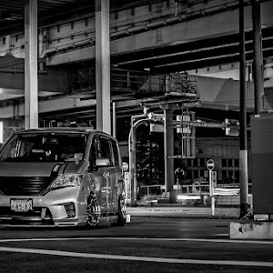 セレナ FC26