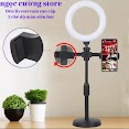 Giá Đỡ 2 Điện Thoại Livestream Có Đèn Led, Kẹp Điện Thoại Để Bàn Quay Video Tiktok Có Đèn Led 3 Màu Có Video, Ảnh Thật