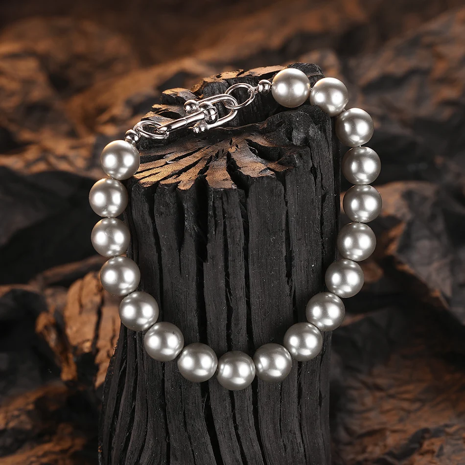 Pulseira de ferradura cinza claro perolado Graceful Personality para mulheres. Adicione um toque elegante e moderno ao seu visual com este acessório.