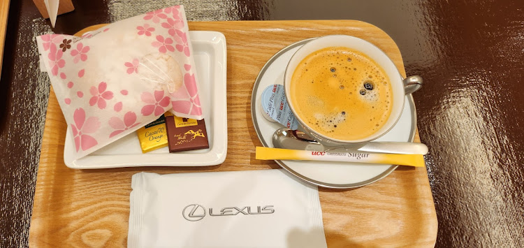 NXのサクラと愛車・4月もよろしくお願い致します🌸・ホイール交換・LEXUS NX・愛車点検！に関するカスタム事例の投稿画像4枚目