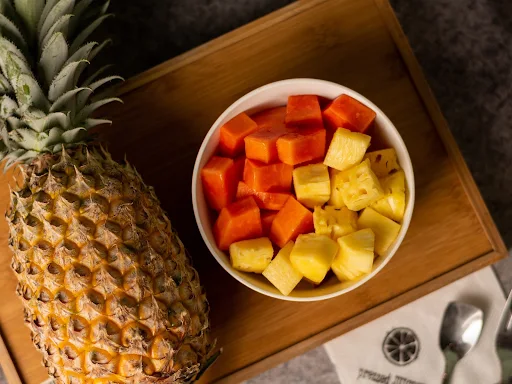 Pineapple Papaya Bowl [134 Kcal]