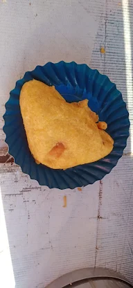 Dilip Vada Pav Wala photo 4