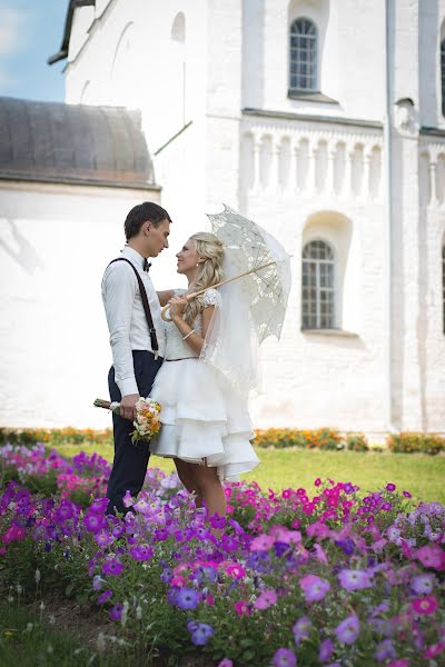 Fotografo di matrimoni Elizaveta Shagal (shagalkina). Foto del 27 novembre 2014