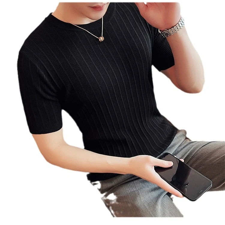 Heren gebreide binnentrui, perfect te combineren, comfortabel en veelzijdig. Ideaal voor layering, houdt warm en biedt stijl.
