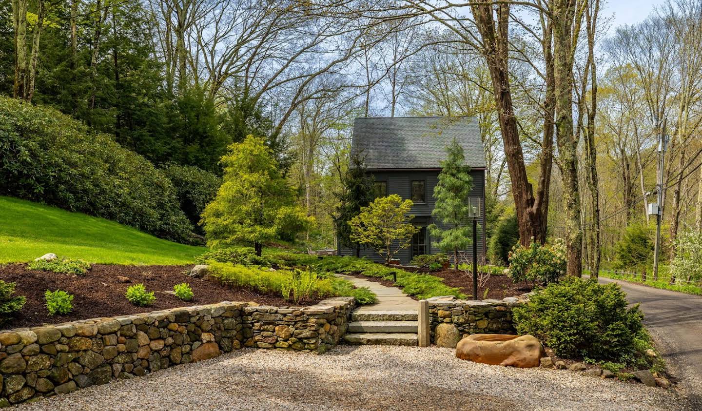 House with garden and terrace Woodbury