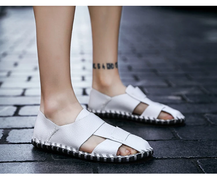 Scarpe Uomo Autunno Nuova Tendenza Moda Calzature Moderne e Confortevoli per Uomo. Perfette per l'uso quotidiano e occasioni speciali.