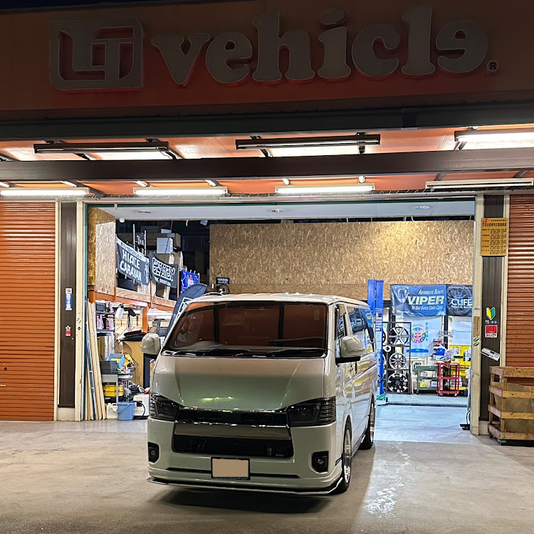 ハイエースバンのハイエースオーナーと繋がりたい・ハイエース200系・オフ会したい・コラボ撮影したい・車熱上昇中に関するカスタム事例の投稿画像1枚目