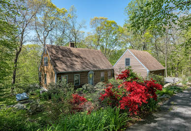 House with garden 1