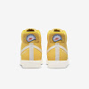 blazer mid '77 vivid sulfur / white / phantom / sail