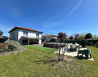 maison à Merignac (33)