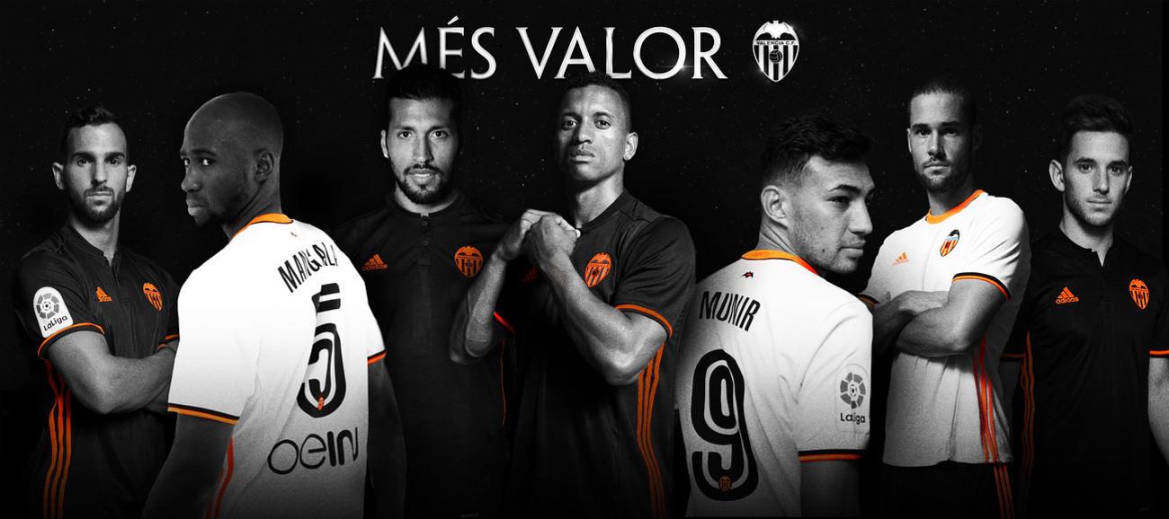 Resultado de imagen de valencia cf 2017 plantilla