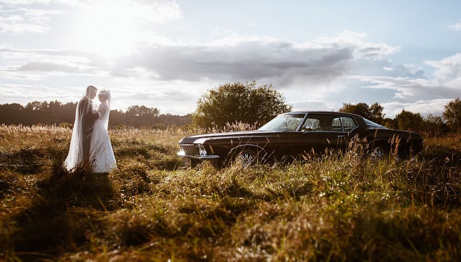 Fotografo di matrimoni Živilė Poškutė (whiteshotphoto). Foto del 10 novembre 2018