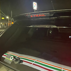 エクストレイル HNT32