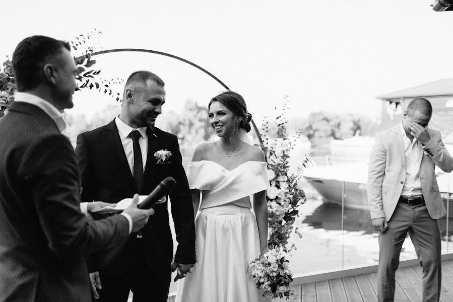 Wedding photographer Anzhelika Romanova (angelikaromanova). Photo of 19 September 2021