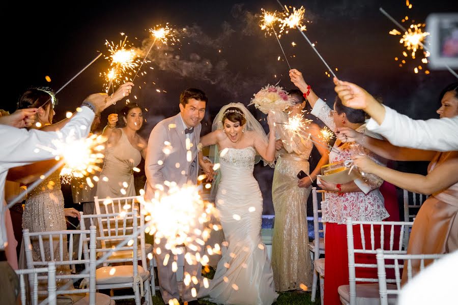 Fotografo di matrimoni Arturo Espinoza (plasmartestudio). Foto del 16 agosto 2019