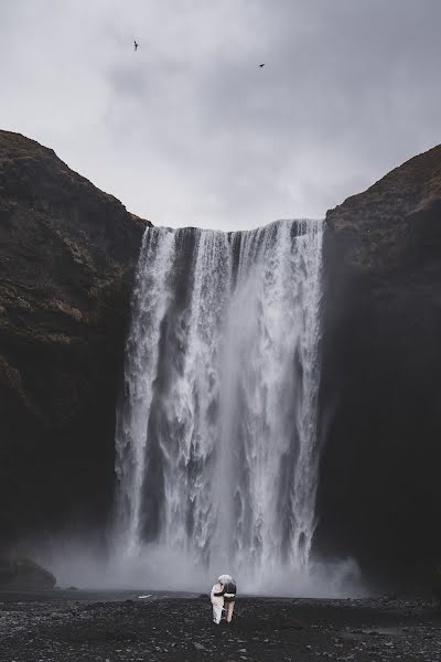 Bröllopsfotograf Kamil Grygo (kamilgrygo). Foto av 3 oktober 2023