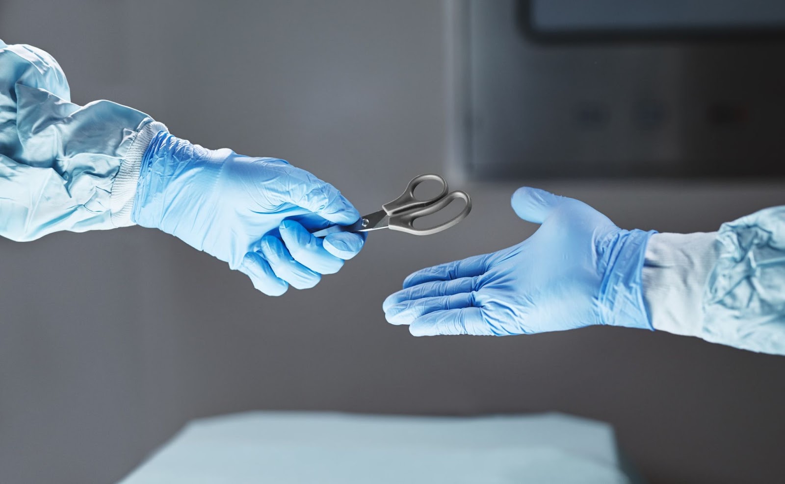 Advantages of Sterile Gloves