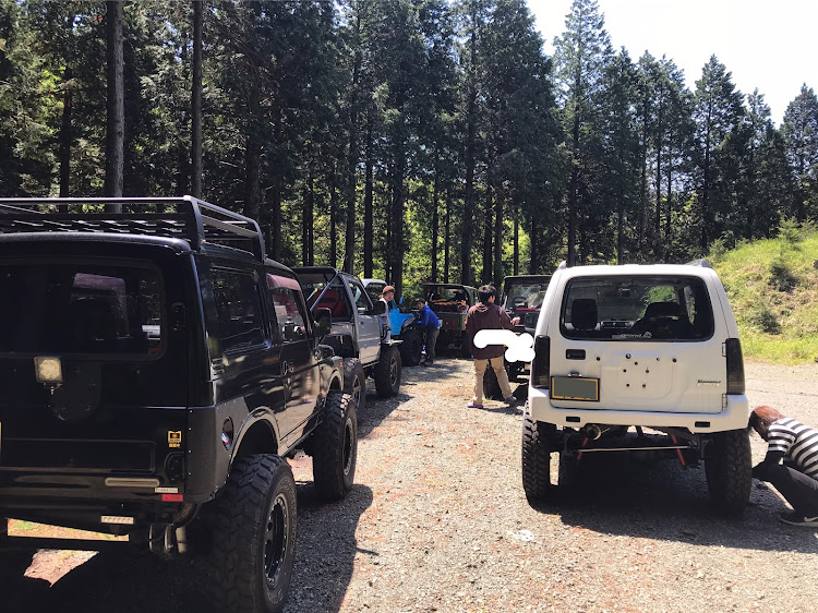 ジムニーの#ジムニー・#JA11・#ロッククローリング・#ダブルミッションに関するカスタム事例の投稿画像3枚目