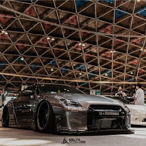 NISSAN GT-R R35