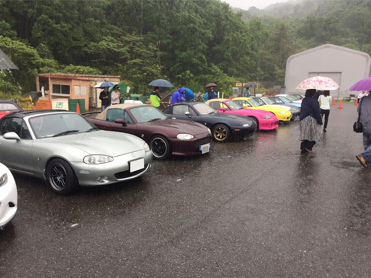 ロードスターのオアシスミーティングに関するカスタム事例の投稿画像2枚目