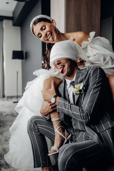 Fotógrafo de casamento Dmitriy Poznyak (des32). Foto de 21 de setembro 2022