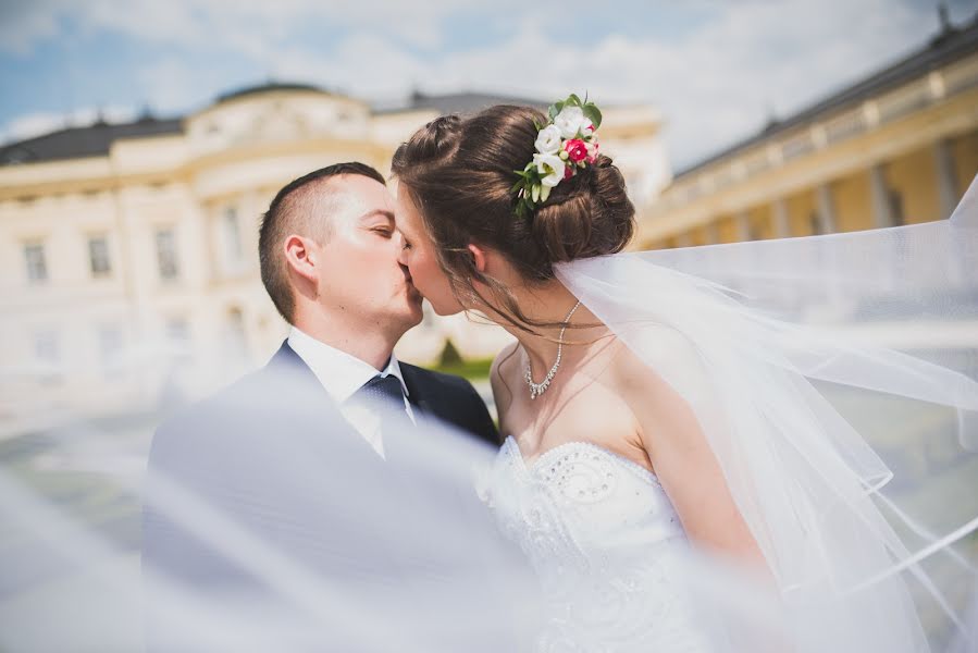 Fotógrafo de casamento Roland Peka (pekaroland). Foto de 4 de agosto 2020