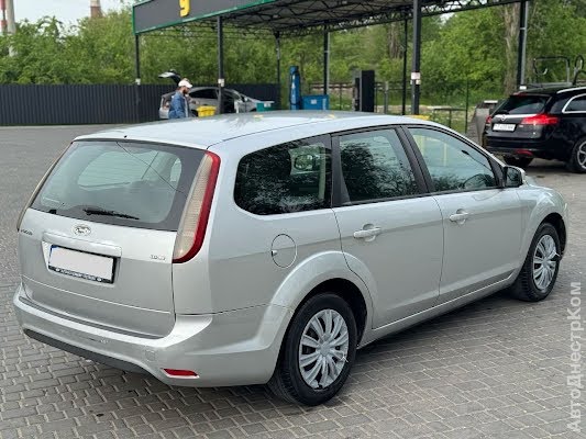 продам авто Ford Focus Focus Hatchback II фото 3